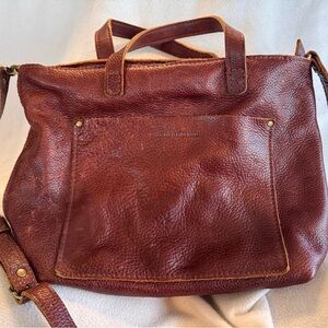 Portland Leather Crossbody Tote